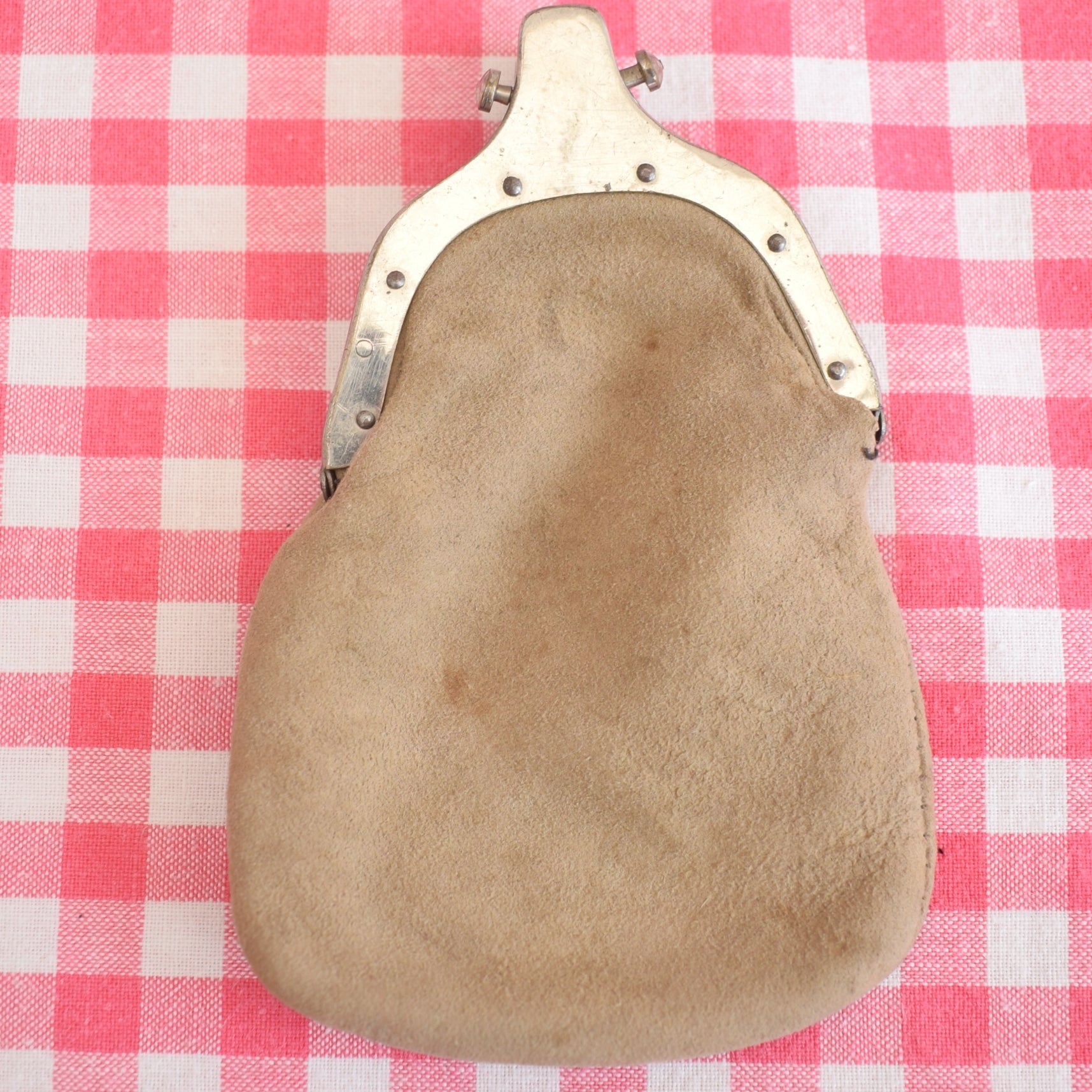 Vintage Victorian Small Leather Purse - Bee Motif - KS by Pineapple Retro