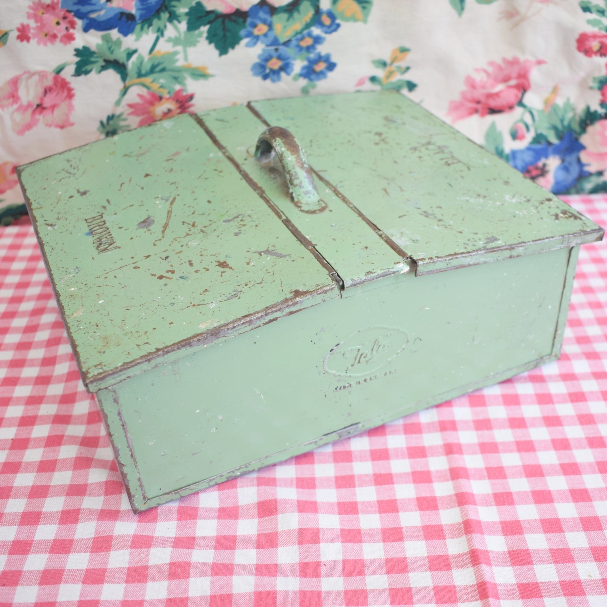 Vintage 1950s Metal Shoe Cleaning Box - Tala - Sage Green by Pineapple Retro