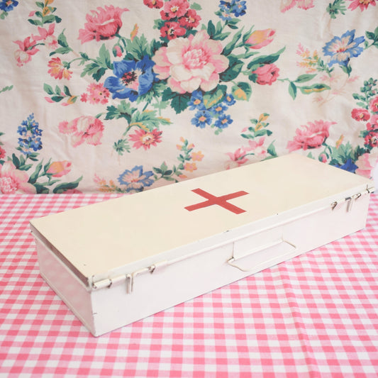 Vintage 1960s First Aid Case / Tin - Metal