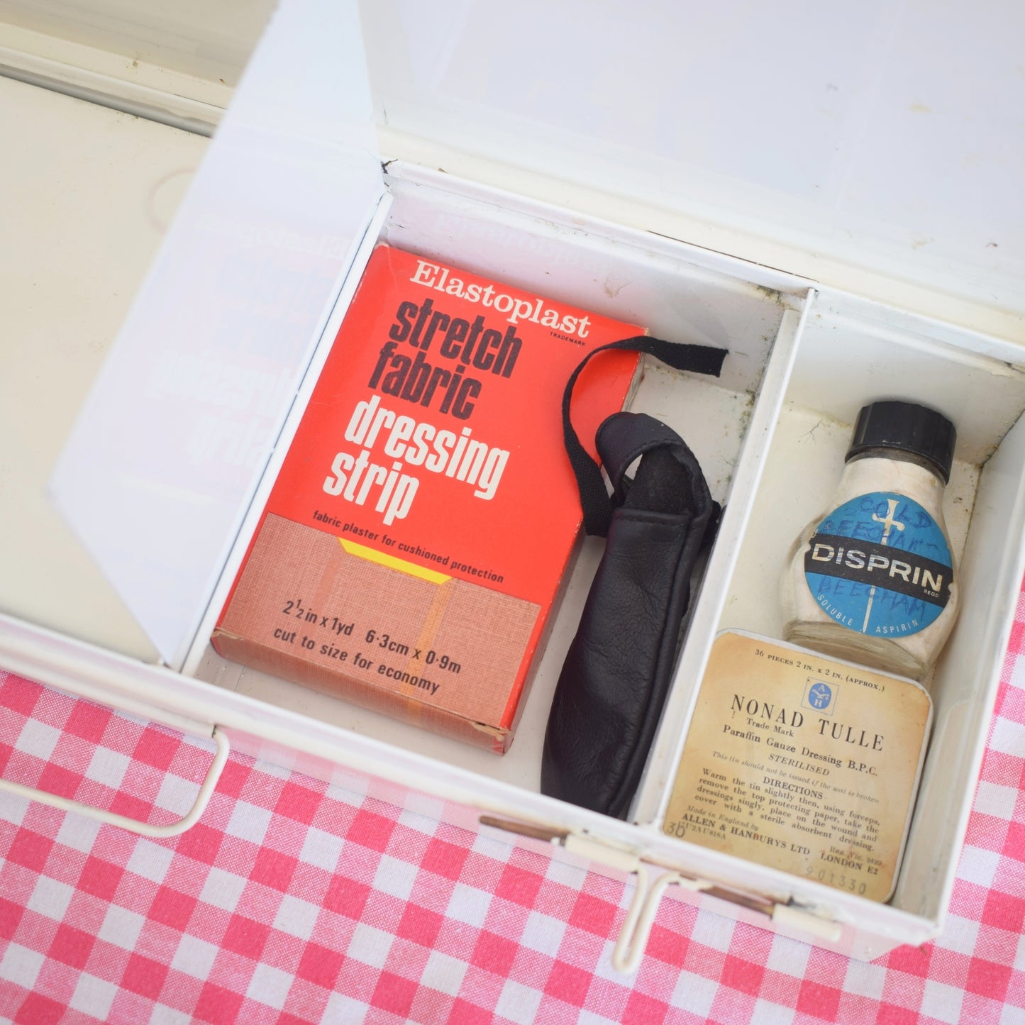 Vintage 1960s First Aid Case / Tin - Metal