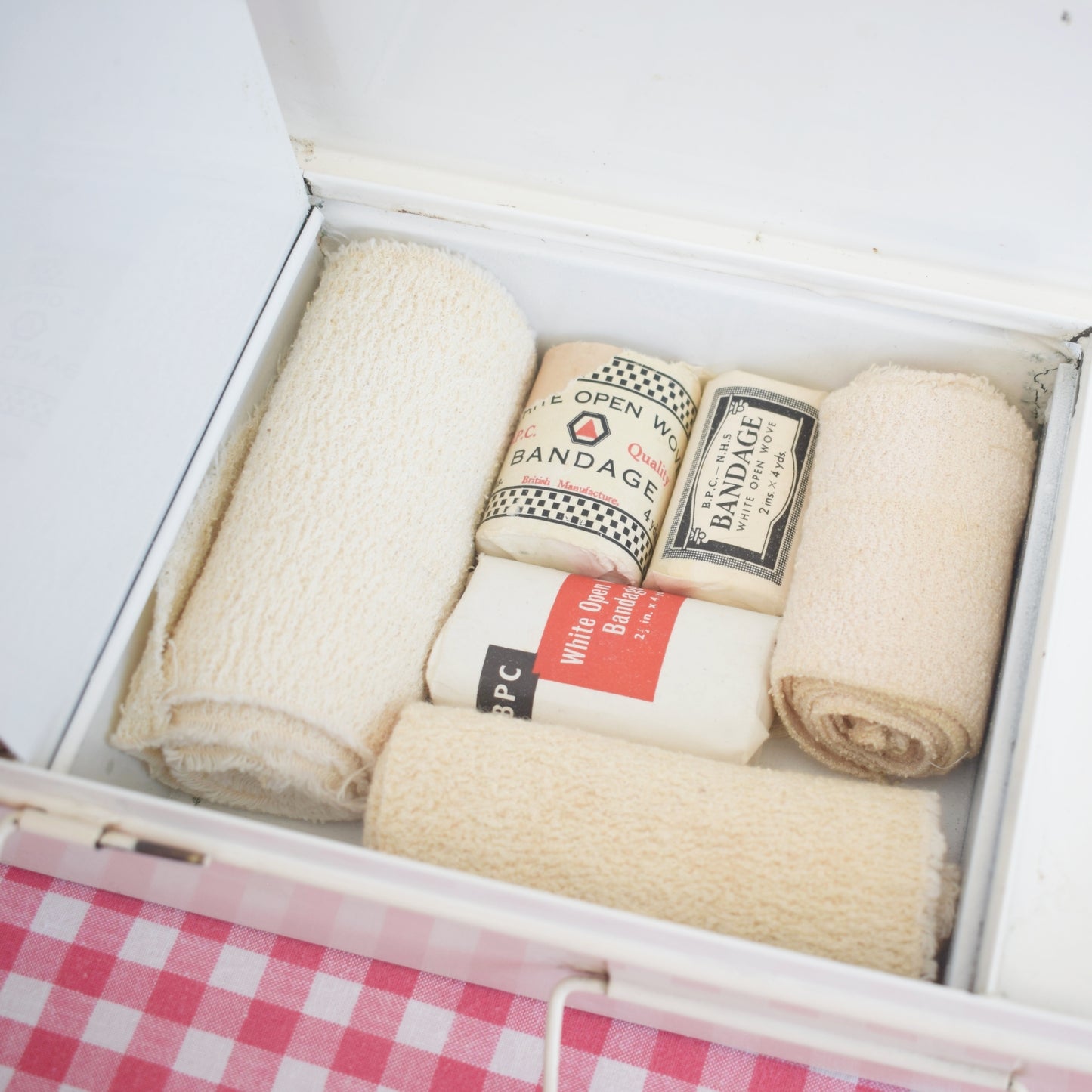 Vintage 1960s First Aid Case / Tin - Metal