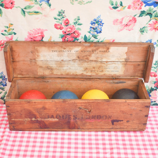 Vintage 1900s Croquet Balls x4 - Original Wooden Case - Jacques