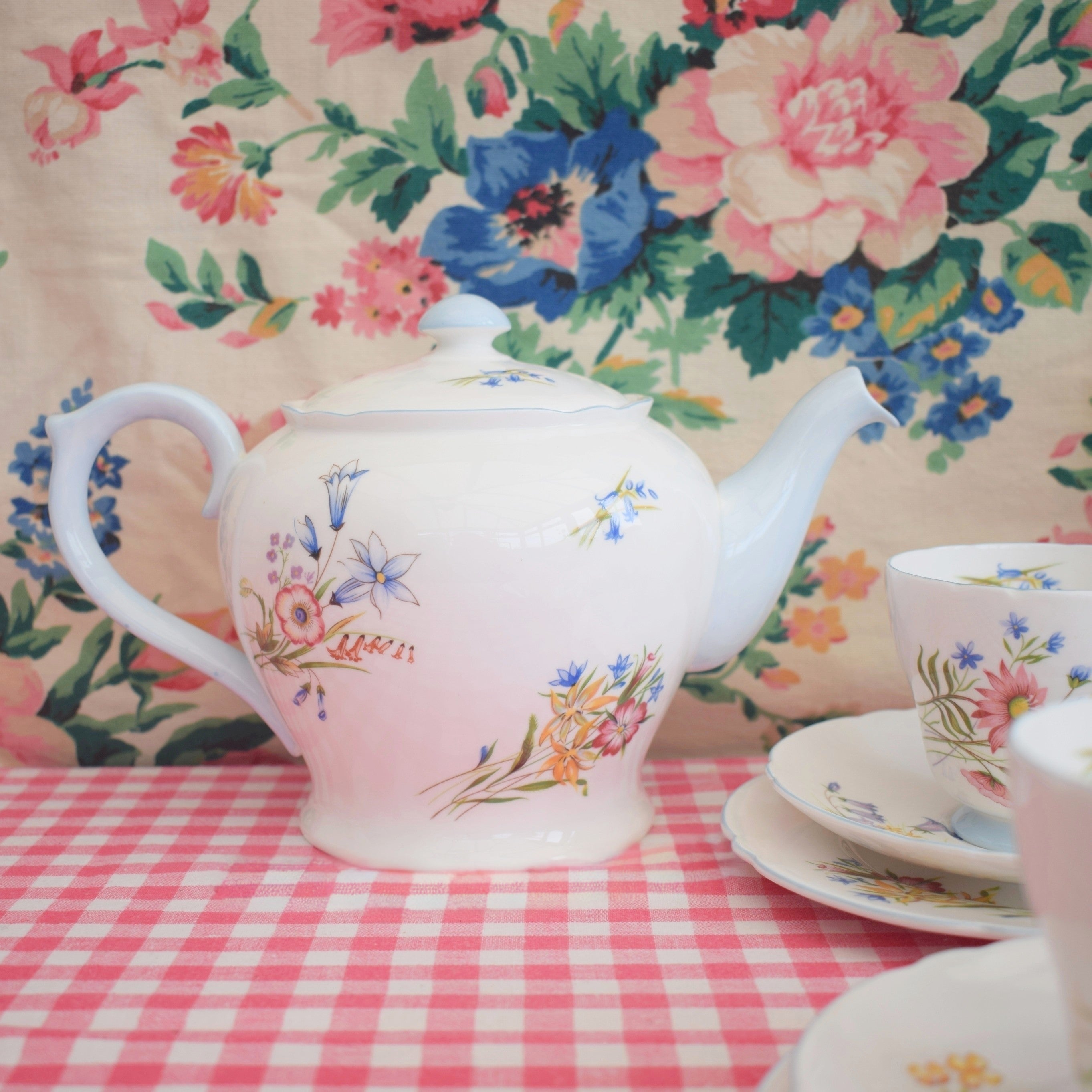 1940s Shelley Wild Flowers Tea Set Pattern 13668 – Pineapple Retro