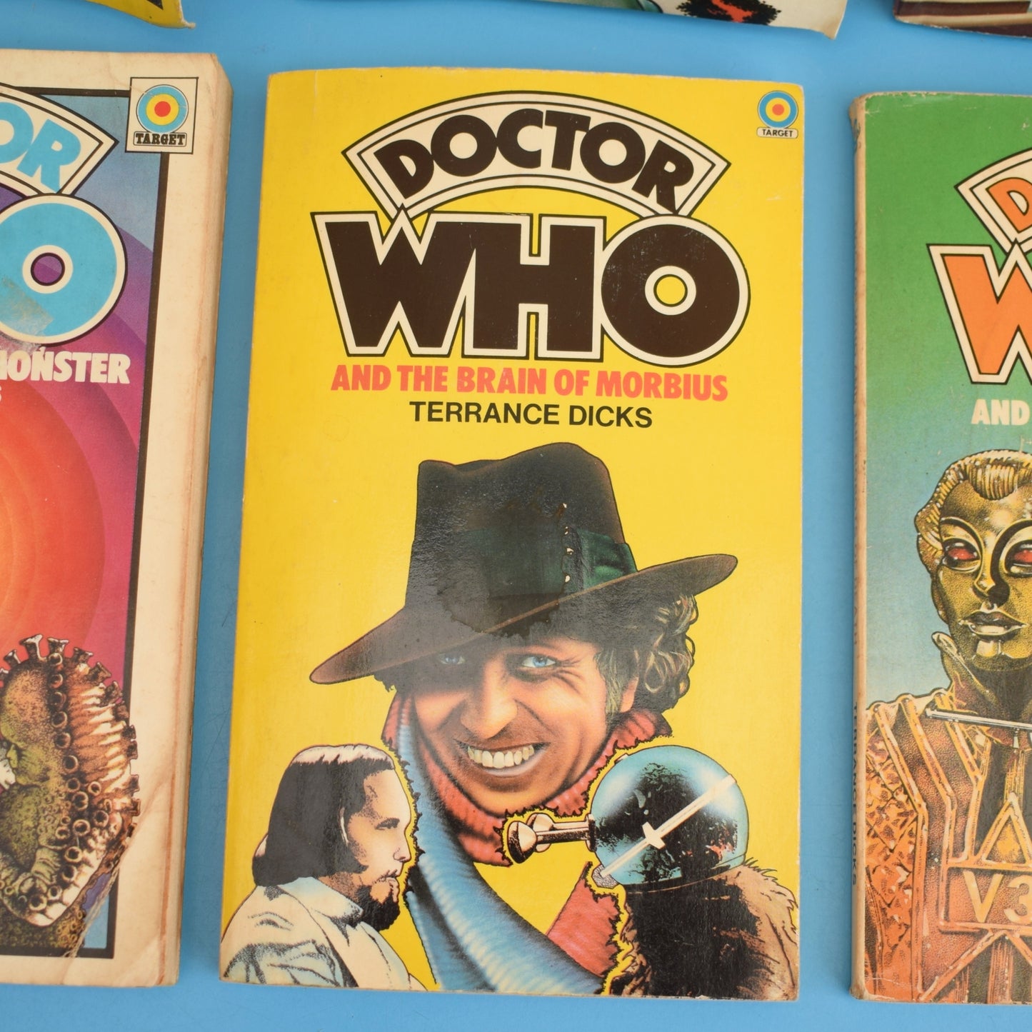 Vintage 1970s/ 80s Doctor Who Books .