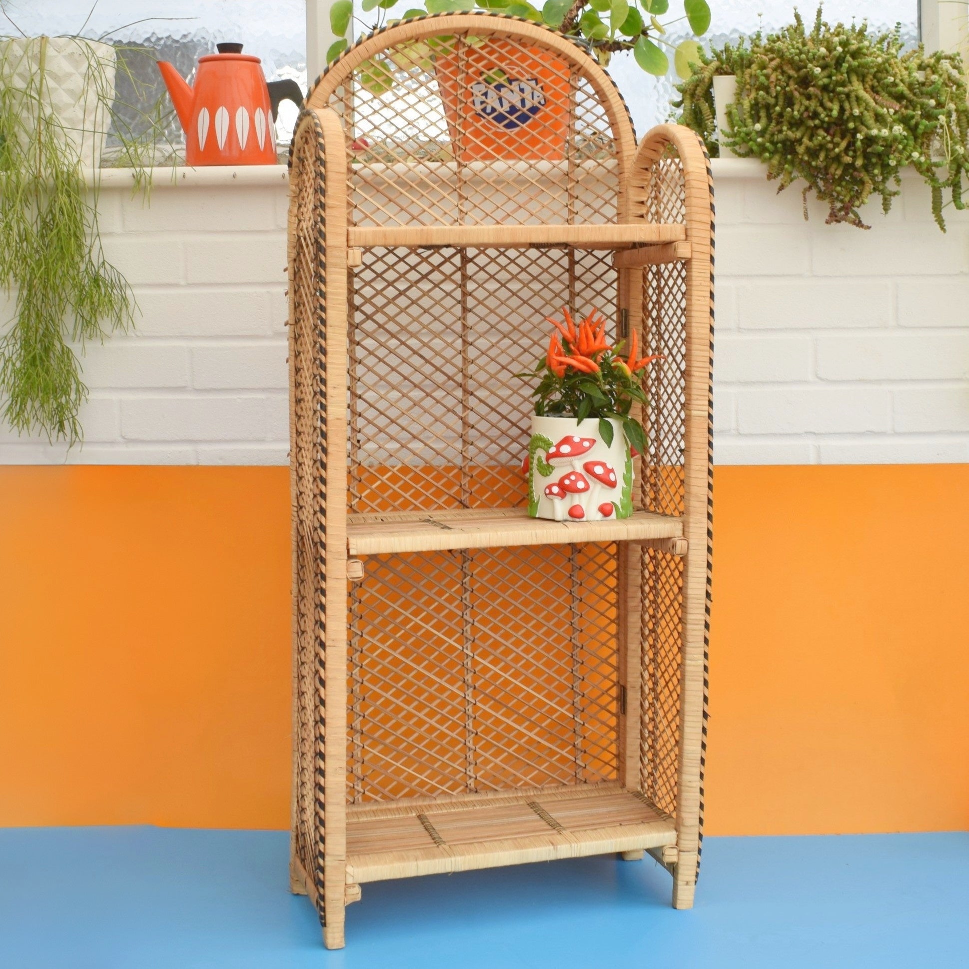 Vintage 1970s Folding Boho Shelves - Wicker - Peacock Chair Style by Pineapple Retro