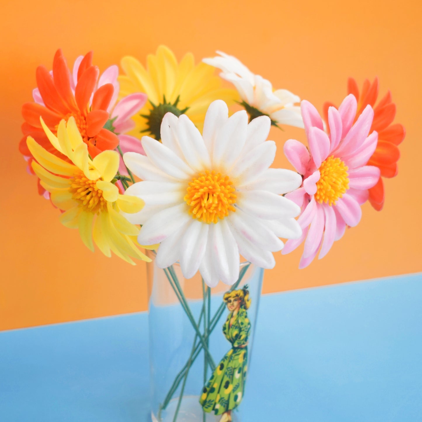 Vintage 1970s Plastic Dahlia Flower Bunch - Spring