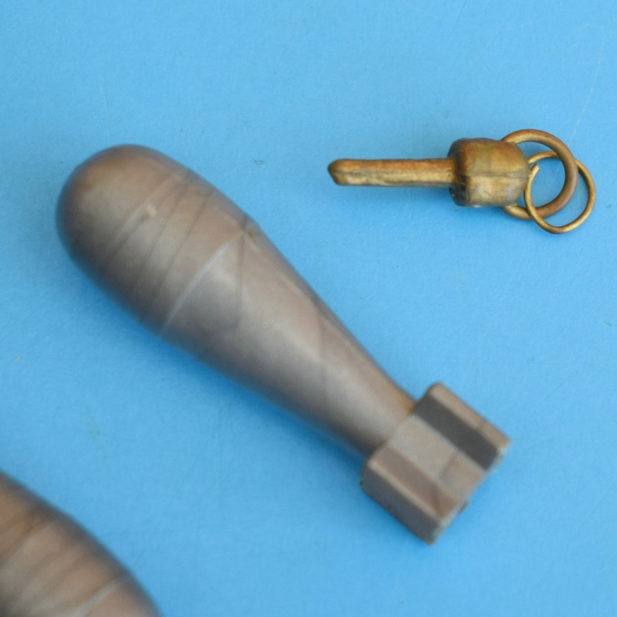 Vintage 1970s Action Man Mortar Gun & Shells