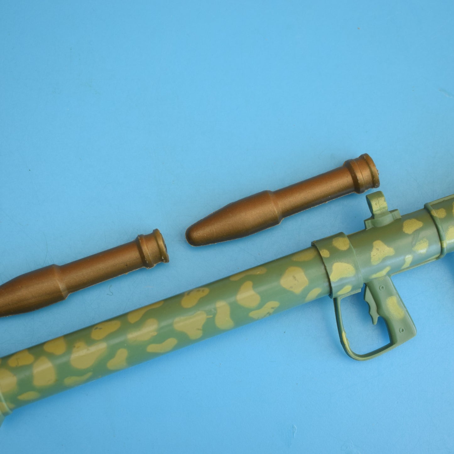 Vintage 1970s Action Man Bazooka Gun & Shells