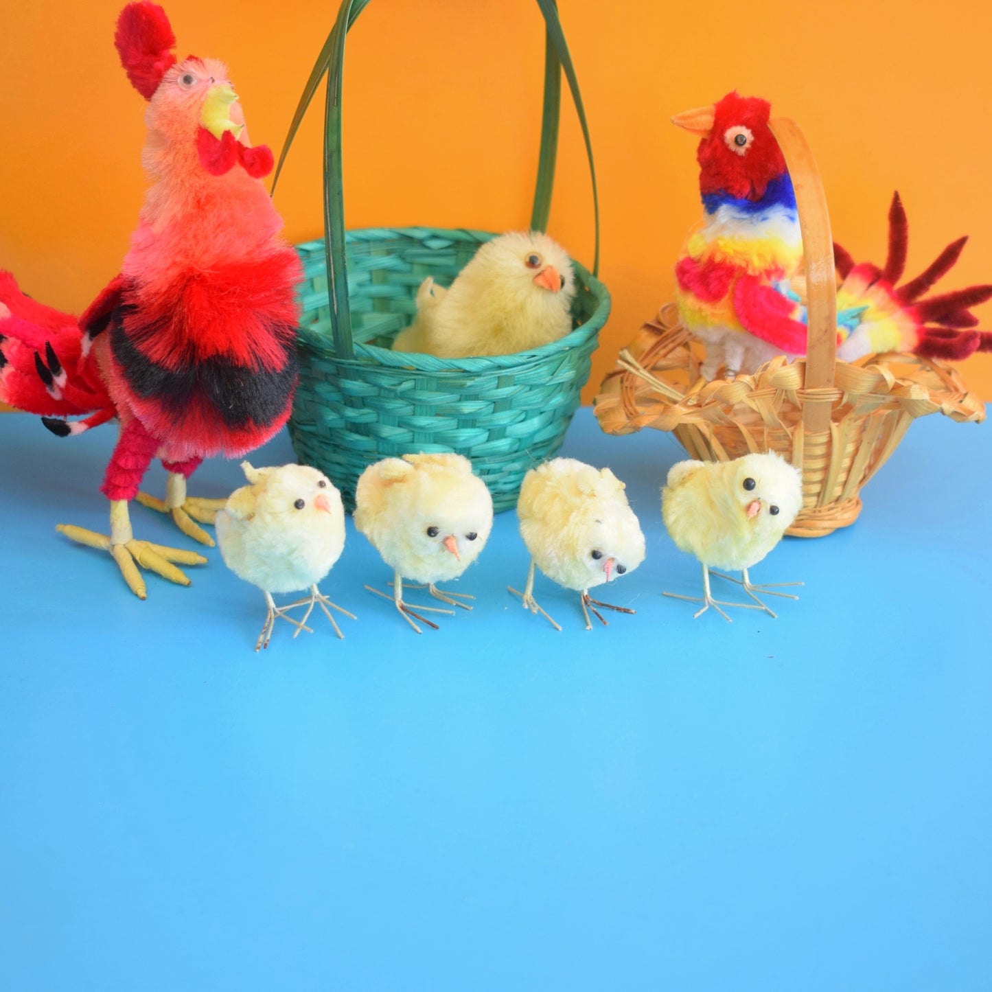 Vintage 1970s Chenille Pipe Cleaner Birds/ Chicks