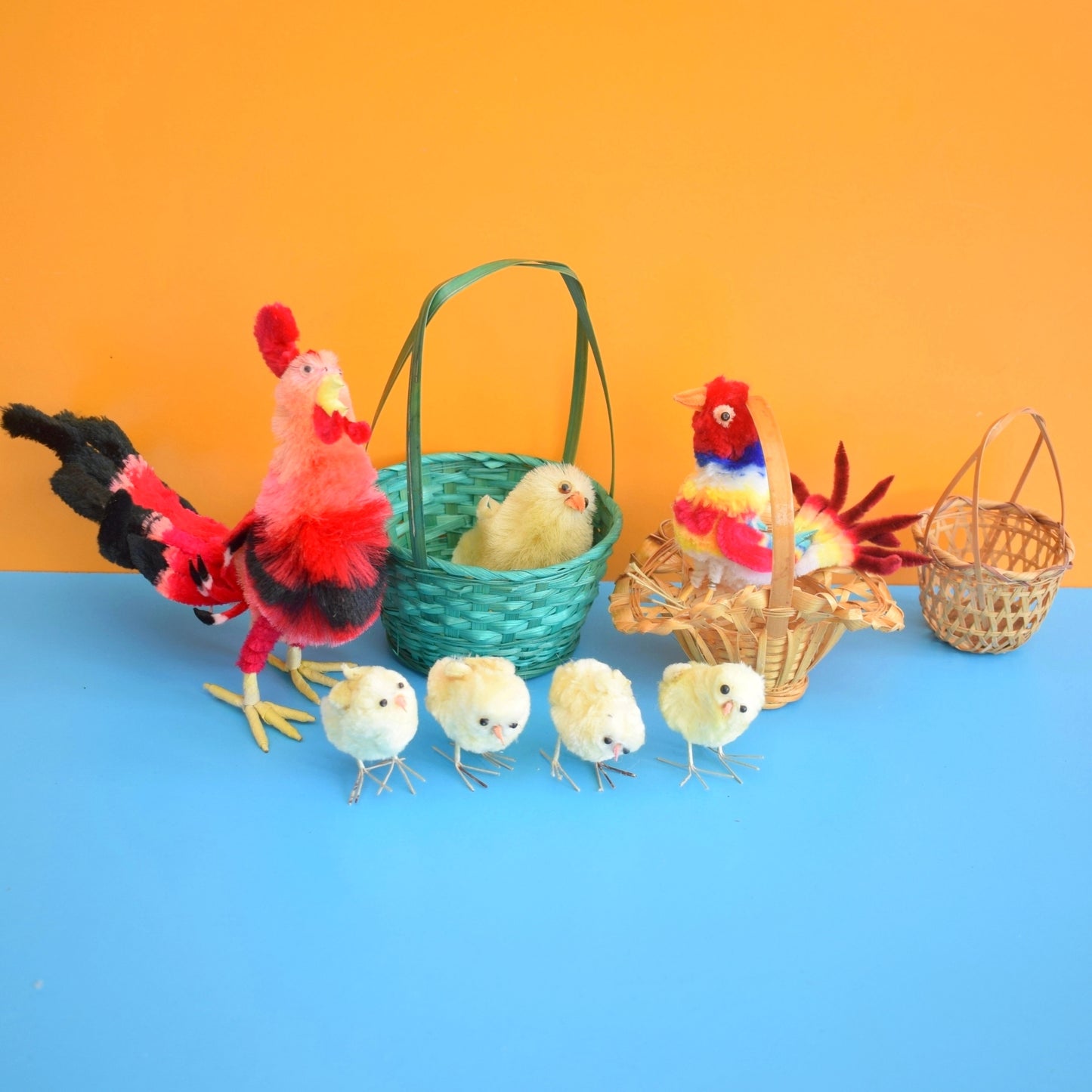 Vintage 1970s Chenille Pipe Cleaner Birds/ Chicks