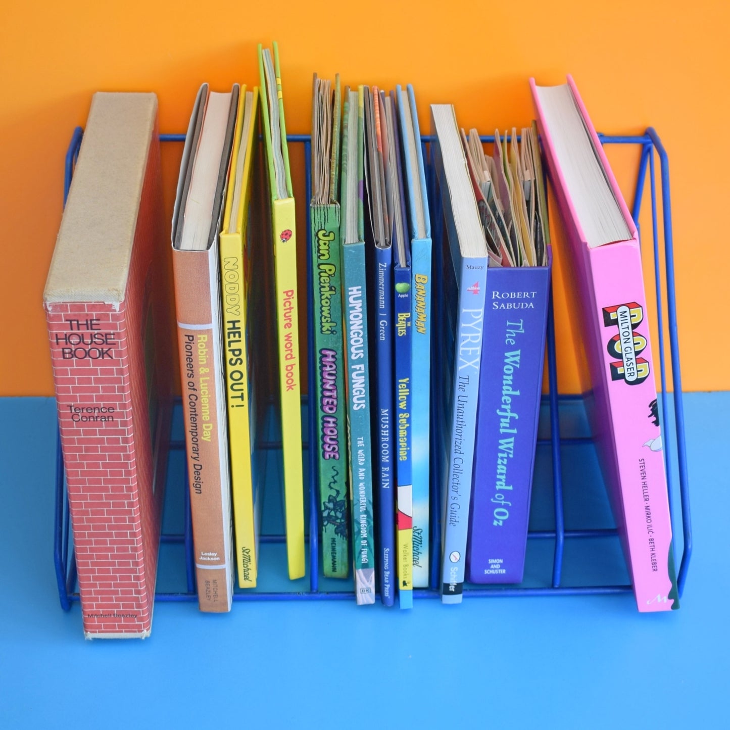 Vintage 1970s Wire Book / Box File Rack - Blue