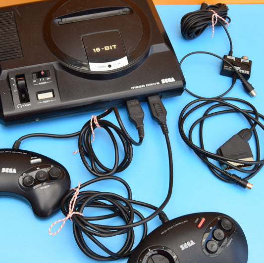 Vintage 1990s Mega Drive Console - Multiplayer