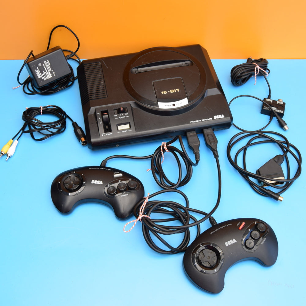 Vintage 1990s Mega Drive Console - Multiplayer