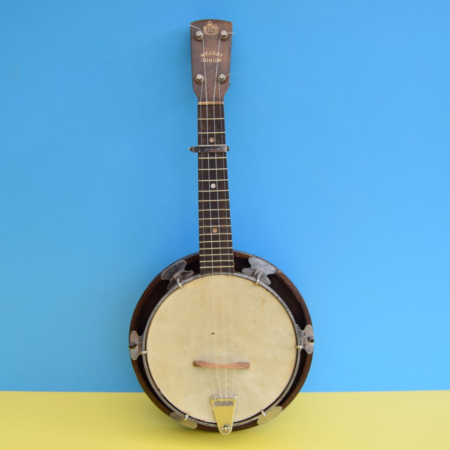 Vintage 1930s Banjo Ukulele With Case & Music - Melody Junior