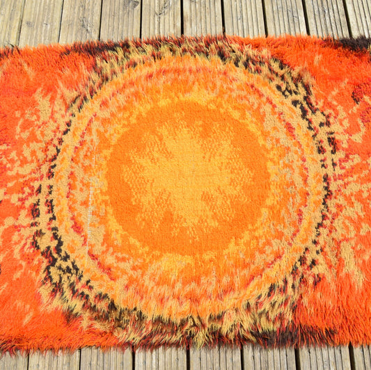 Vintage 1970s Shag Pile Rug - Geometric - Orange & Red