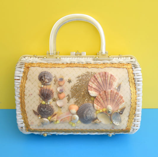 Vintage 1960s Handbag - Woven Wicker / Shell Design - Atlas USA