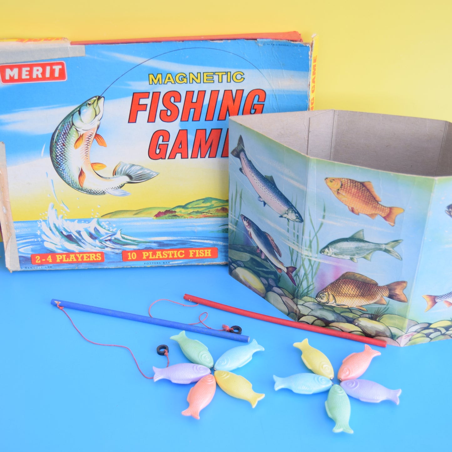 Vintage 1960s Magnetic Fishing Game - Merit - Plastic Fish