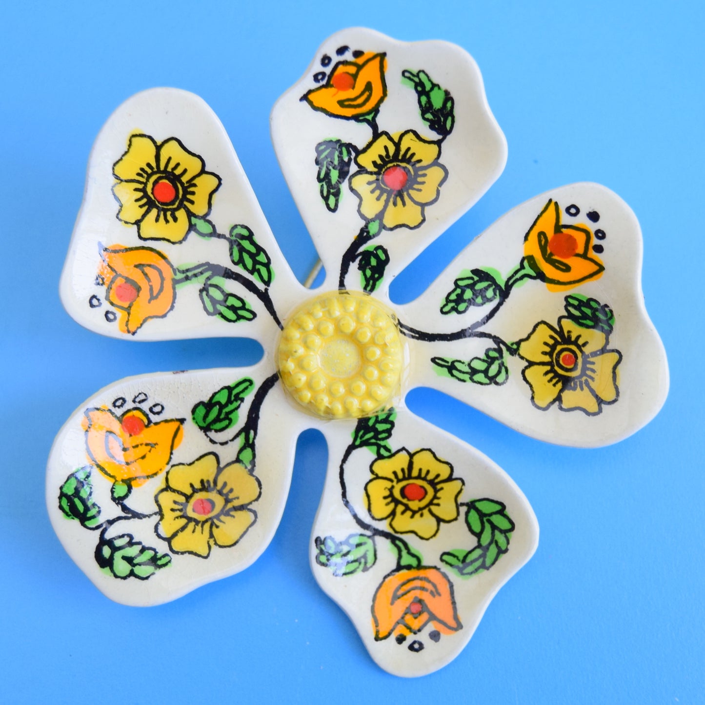 Vintage 1970s Enamel Brooch Pins - Flower Designs - Orange Mixed