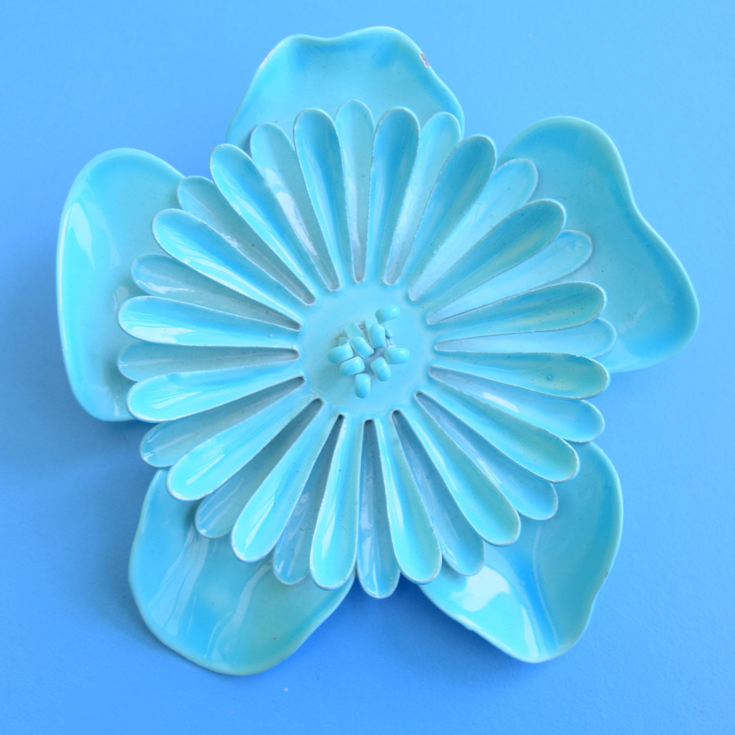 Vintage 1970s Enamel Brooch Pins - Flower Designs - Blue Mixed