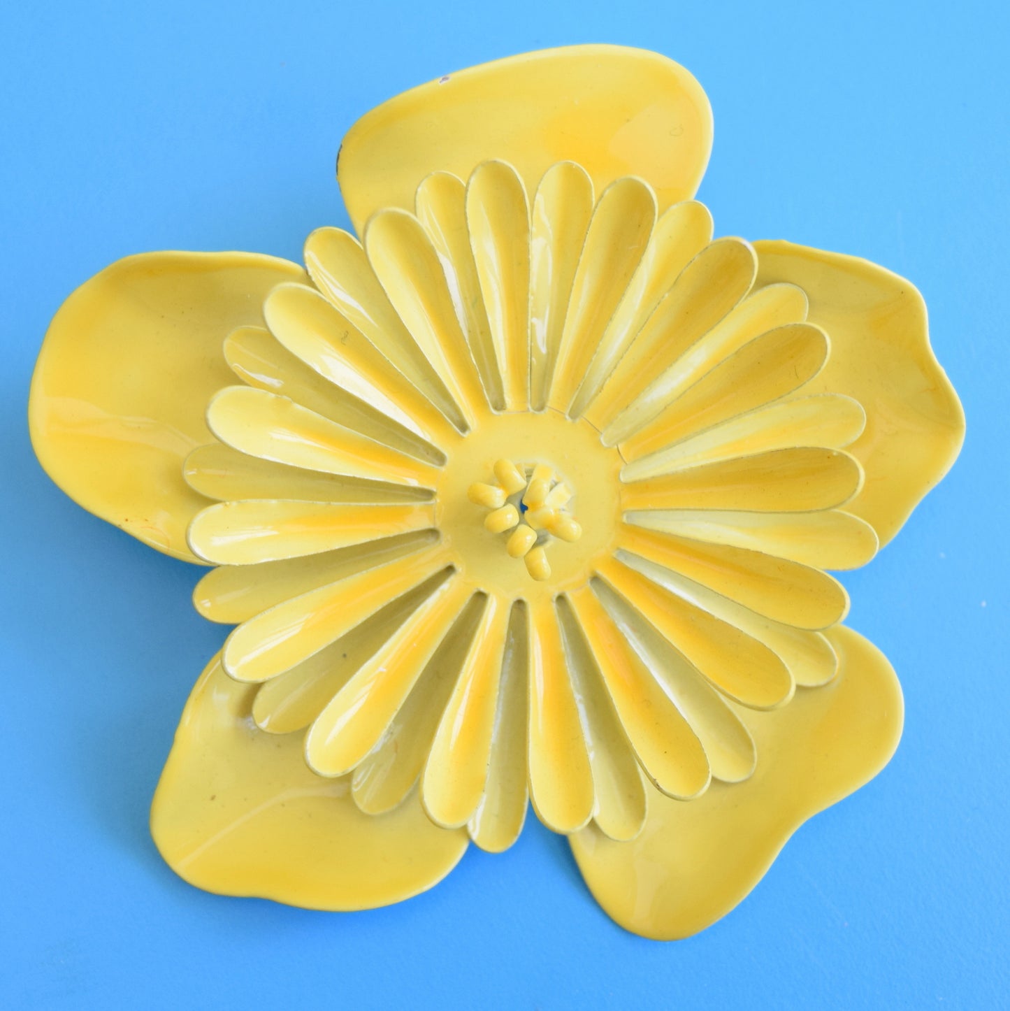 Vintage 1970s Enamel Brooch Pins - Flower Designs - Yellows