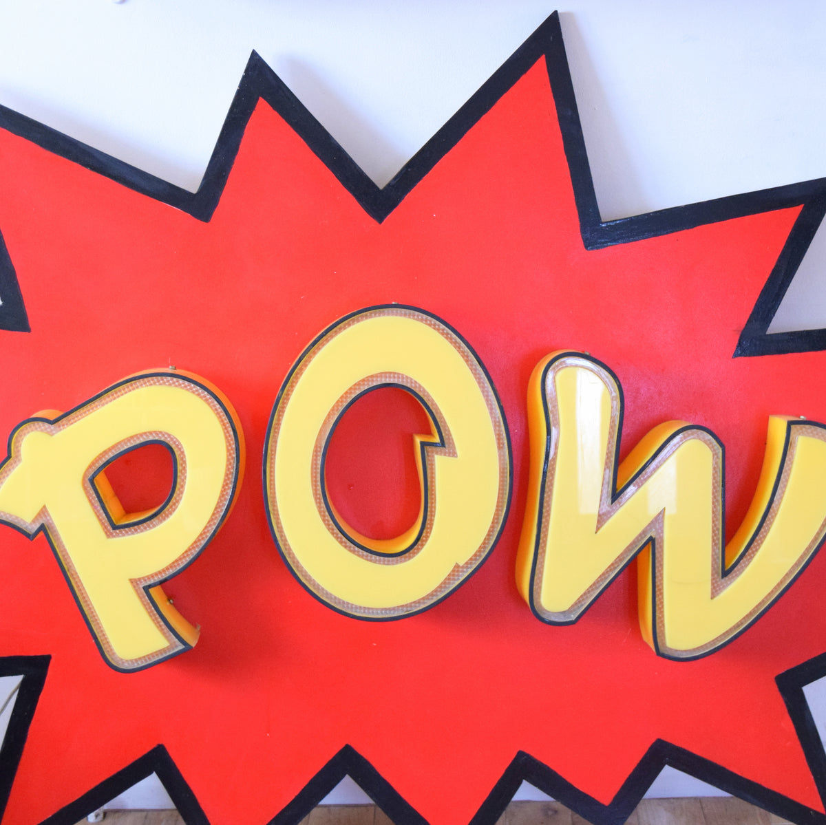 Powie Sign Vintage Large Illuminated - POW Comic Style Sign - Red & Yellow ...