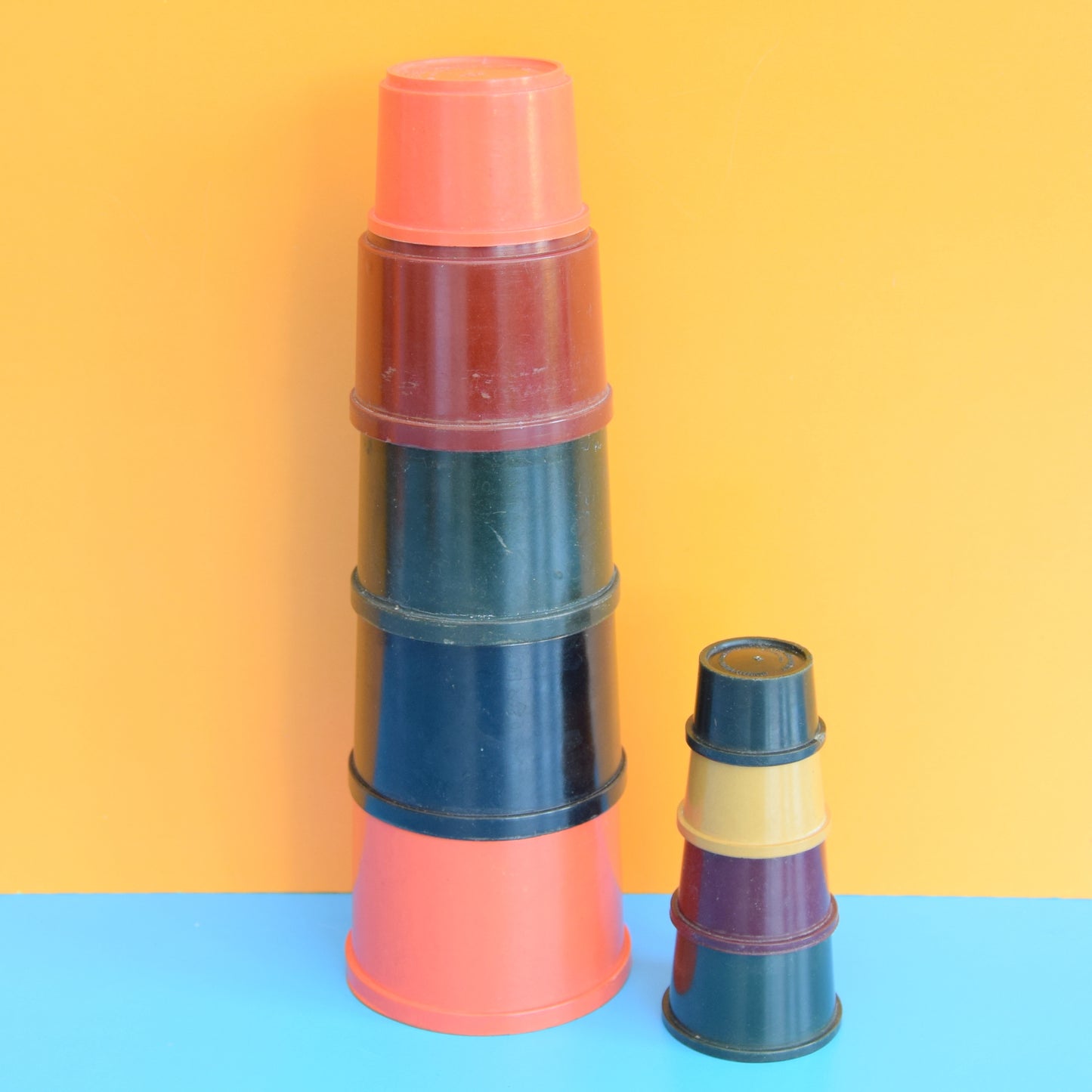 Vintage 1960s Plastic Building Beakers - Kiddicraft -Tonal Colours