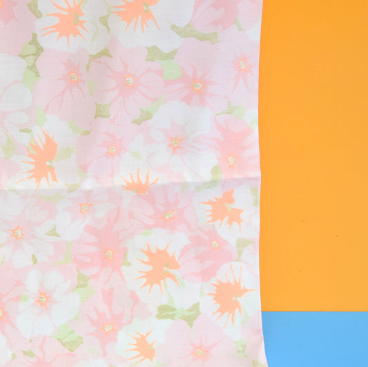 Vintage 1960s Pillow Case Pair - Flower Power - Pale Pink