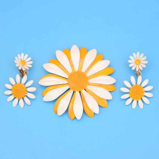 Vintage 1970s Enamel Brooch Pin & Earrings - Flower Design, Yellow & White