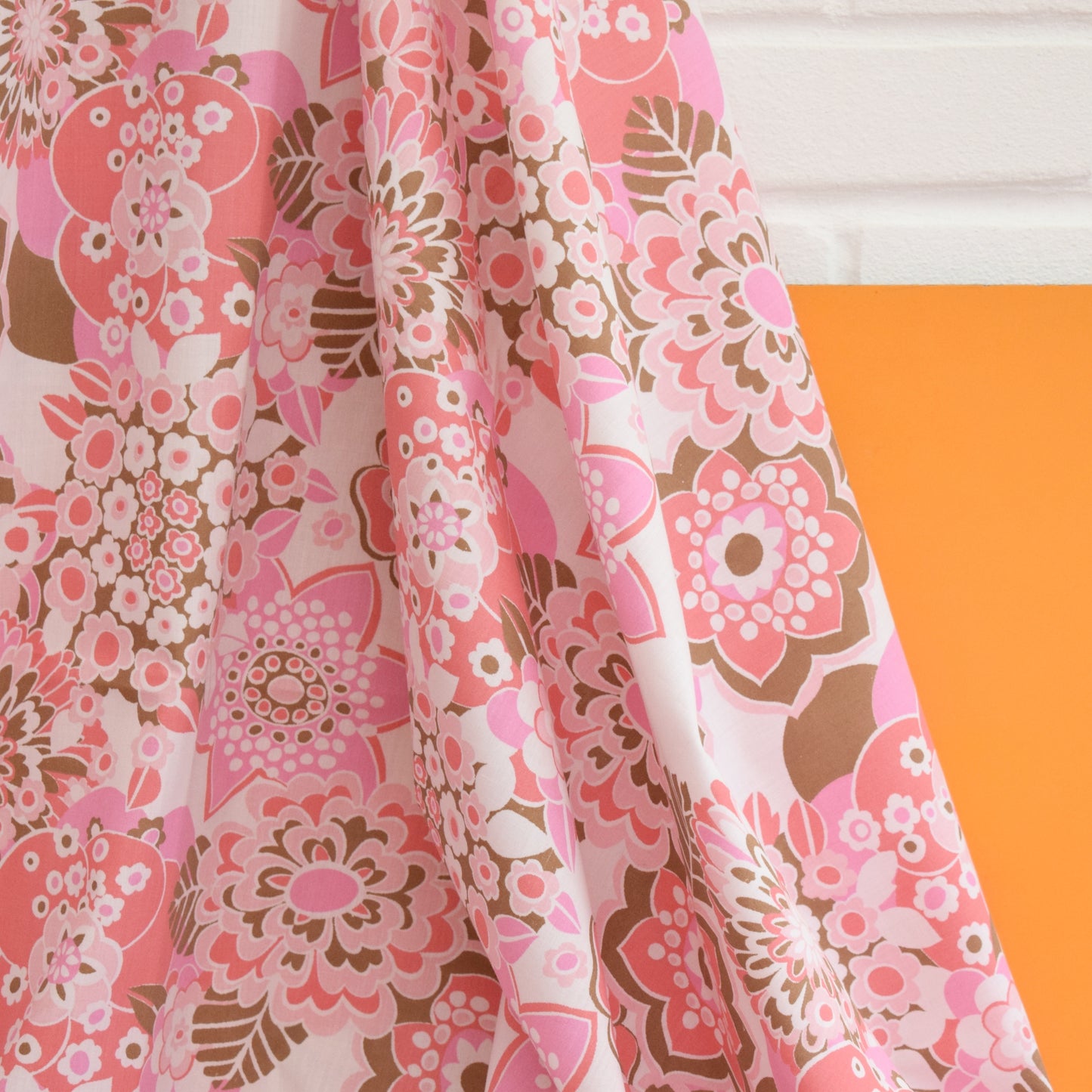 Vintage 1970s Sheet / Fabric - Flower Power - Pink by Vintage