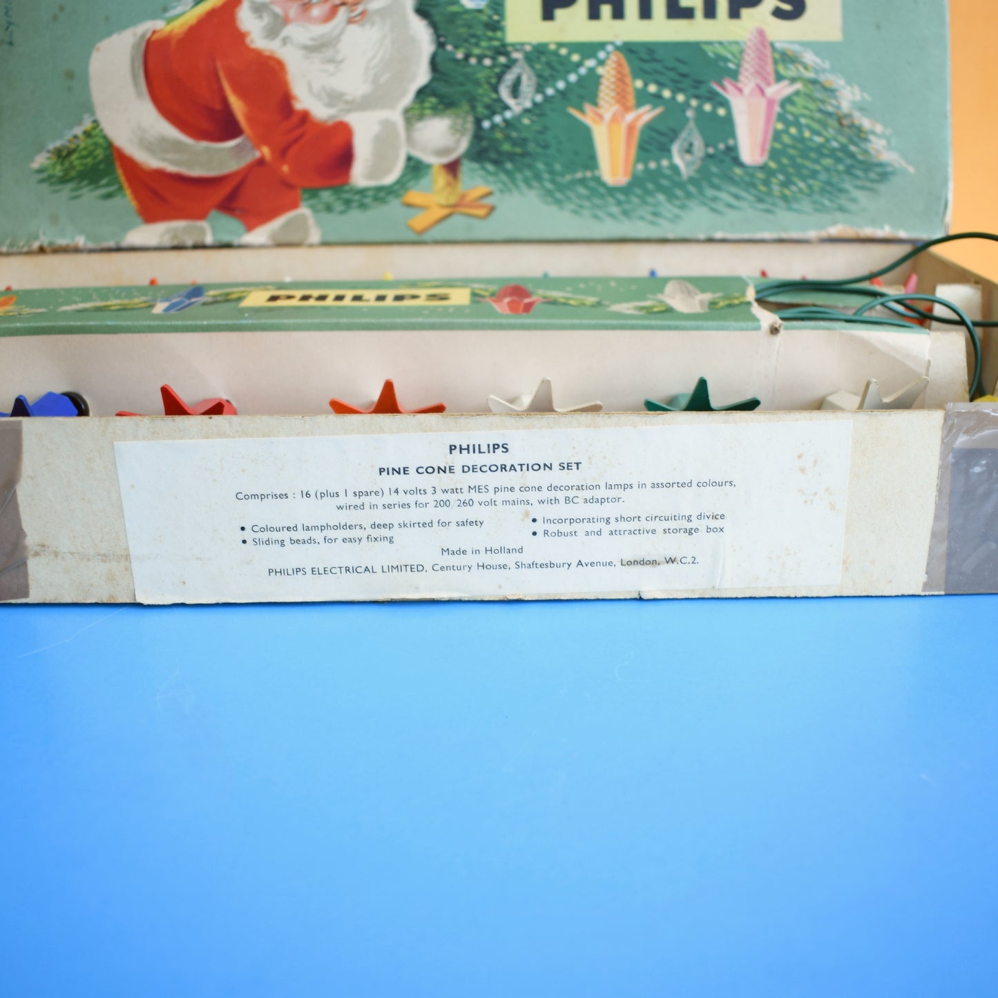 Vintage 1950s Lights - Philips Pinecone - Boxed