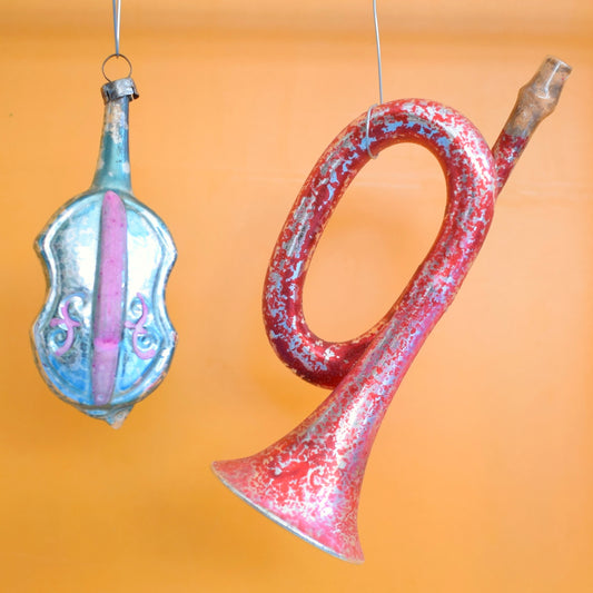 Vintage 1950s Glass Trumpet / Violin Decoration