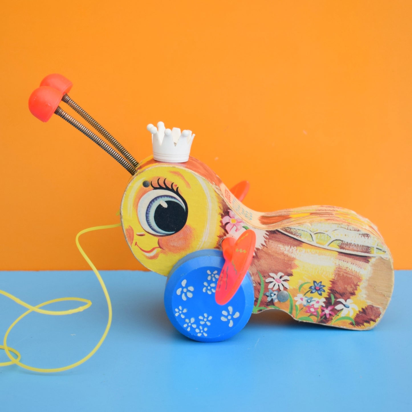 Vintage 1970s Fisher Price - Queen / Buzzy Bee by Pineapple Retro