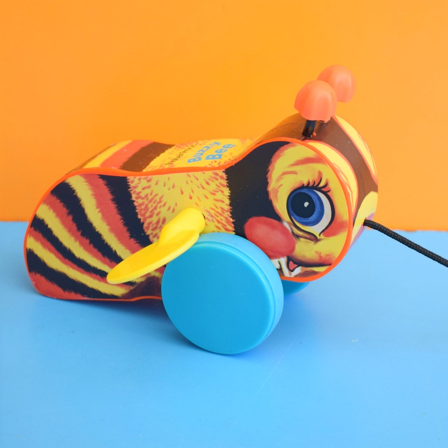 Vintage 1970s Fisher Price - Queen / Buzzy Bee by Pineapple Retro