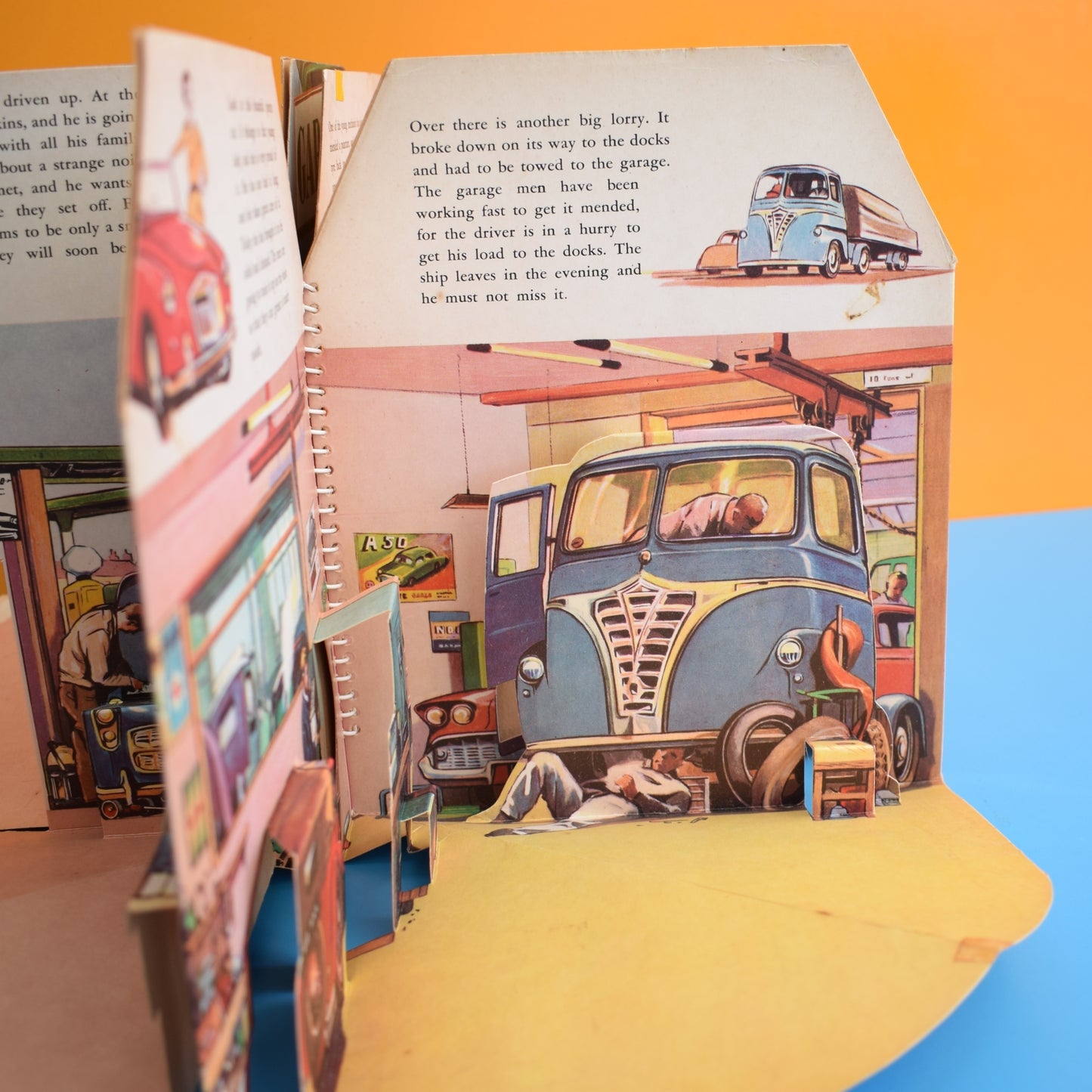 Vintage 1950s Garage Pop Up Book by Pineapple Retro