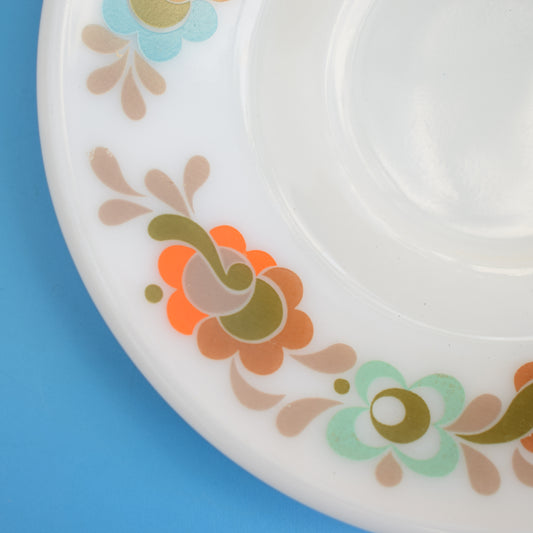 Vintage 1960s Pyrex Cups & Saucers - Carnaby