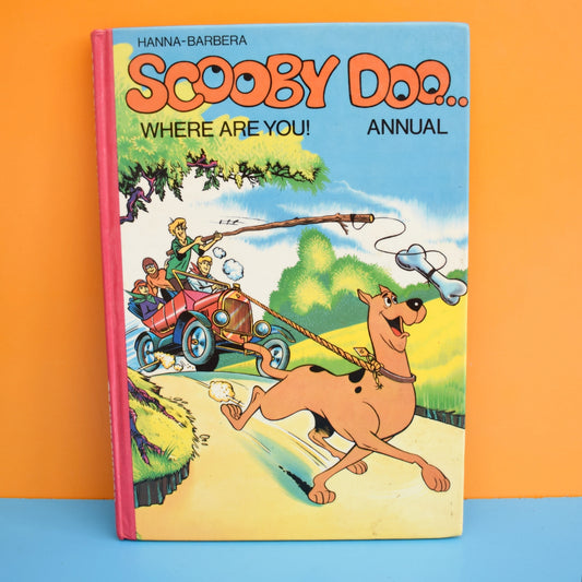 Vintage 1970s Annual- Scooby Doo by Pineapple Retro