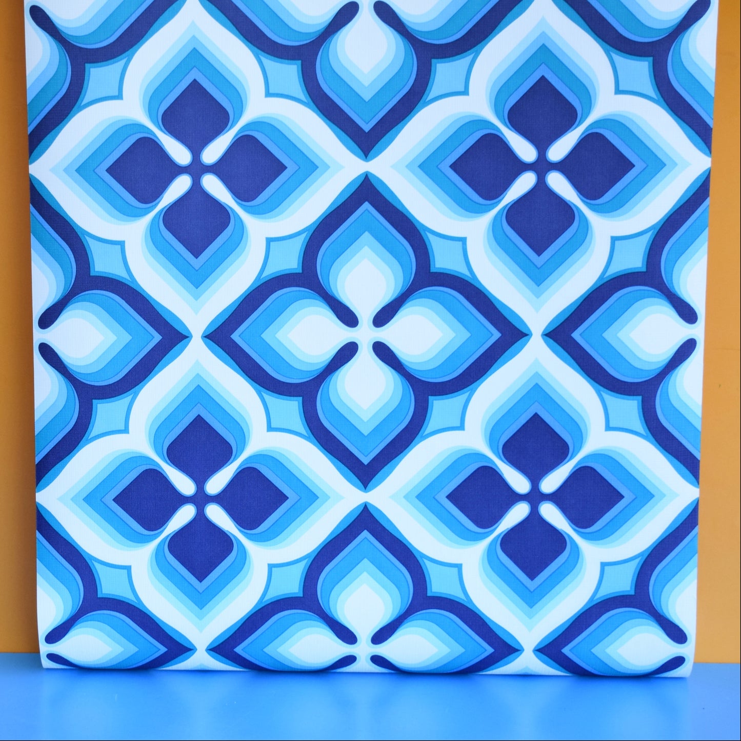 Vintage 1960s Wallpaper - Geometric Blues