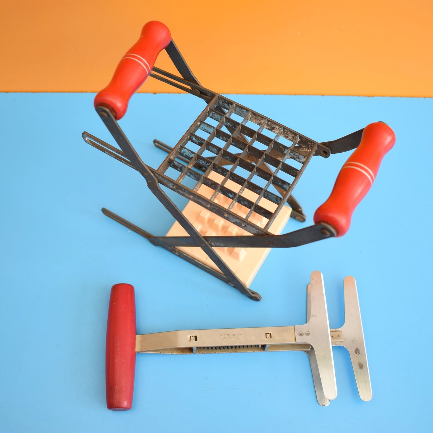 Vintage 1960s Kitchen Utensils - Plastic / Wood Handles - Rainbow Colours