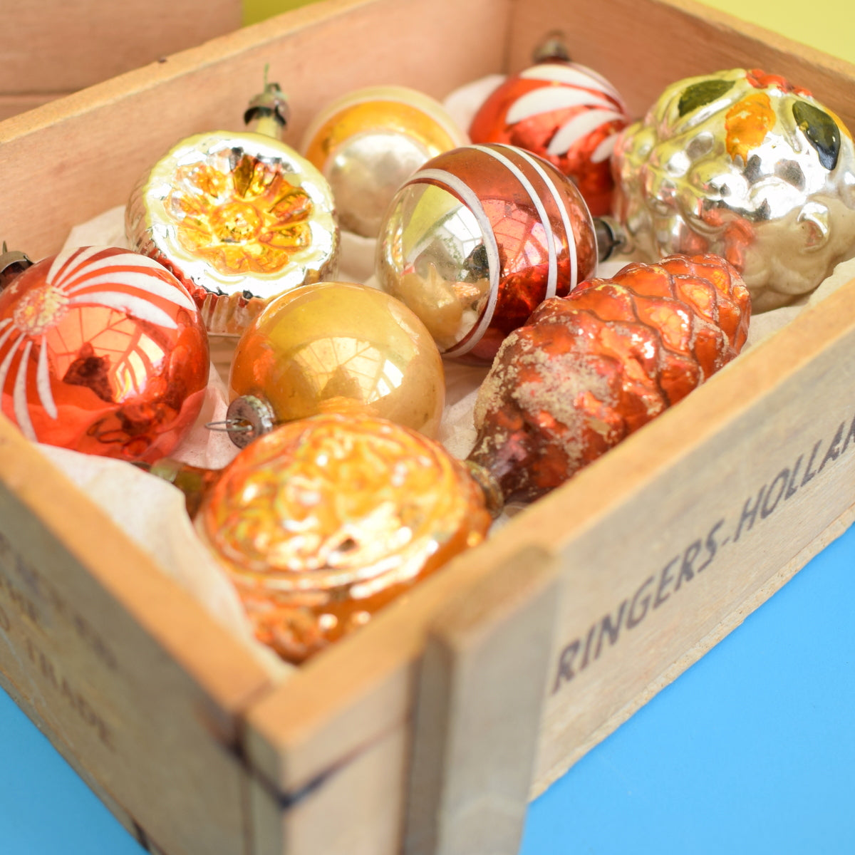 Vintage 1950s Hand Painted Small Glass Christmas Baubles / Decorations - Bronze / Gold (Boxed)