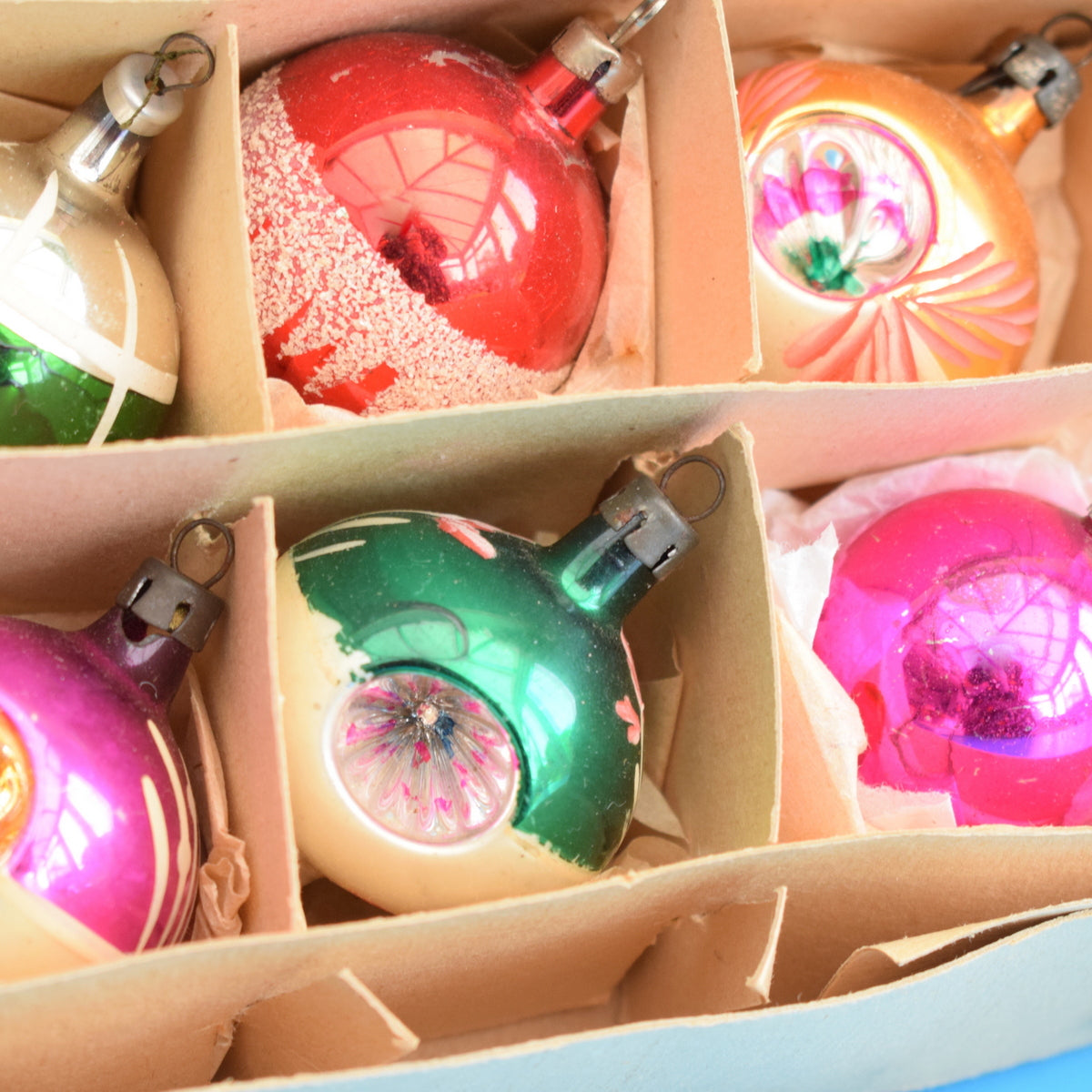 Vintage 1950s Hand Painted / Concave Small Glass Christmas Baubles / Decorations - Mixed (Boxed)