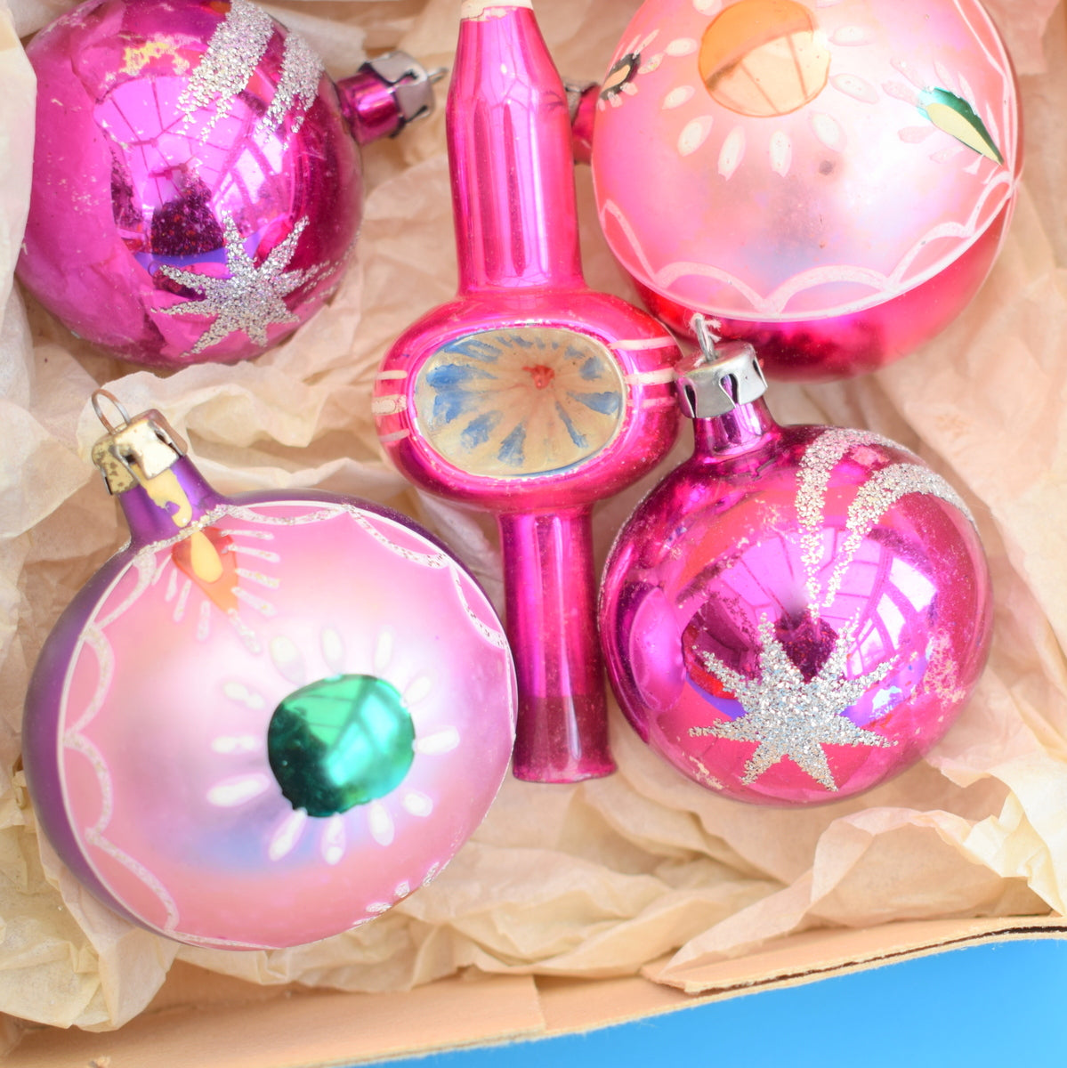 Vintage 1950s Hand Painted Medium Glass Christmas Baubles / Decorations / Topper - Pink & Purple