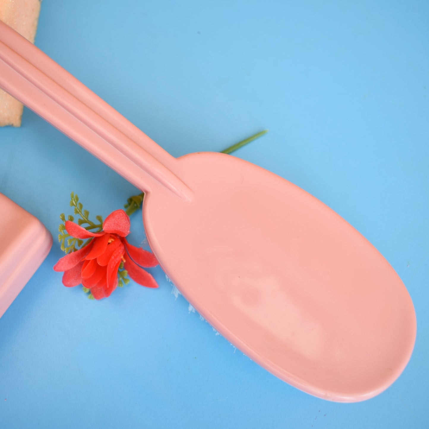Vintage 1960s Bathroom Gift Set - Pink