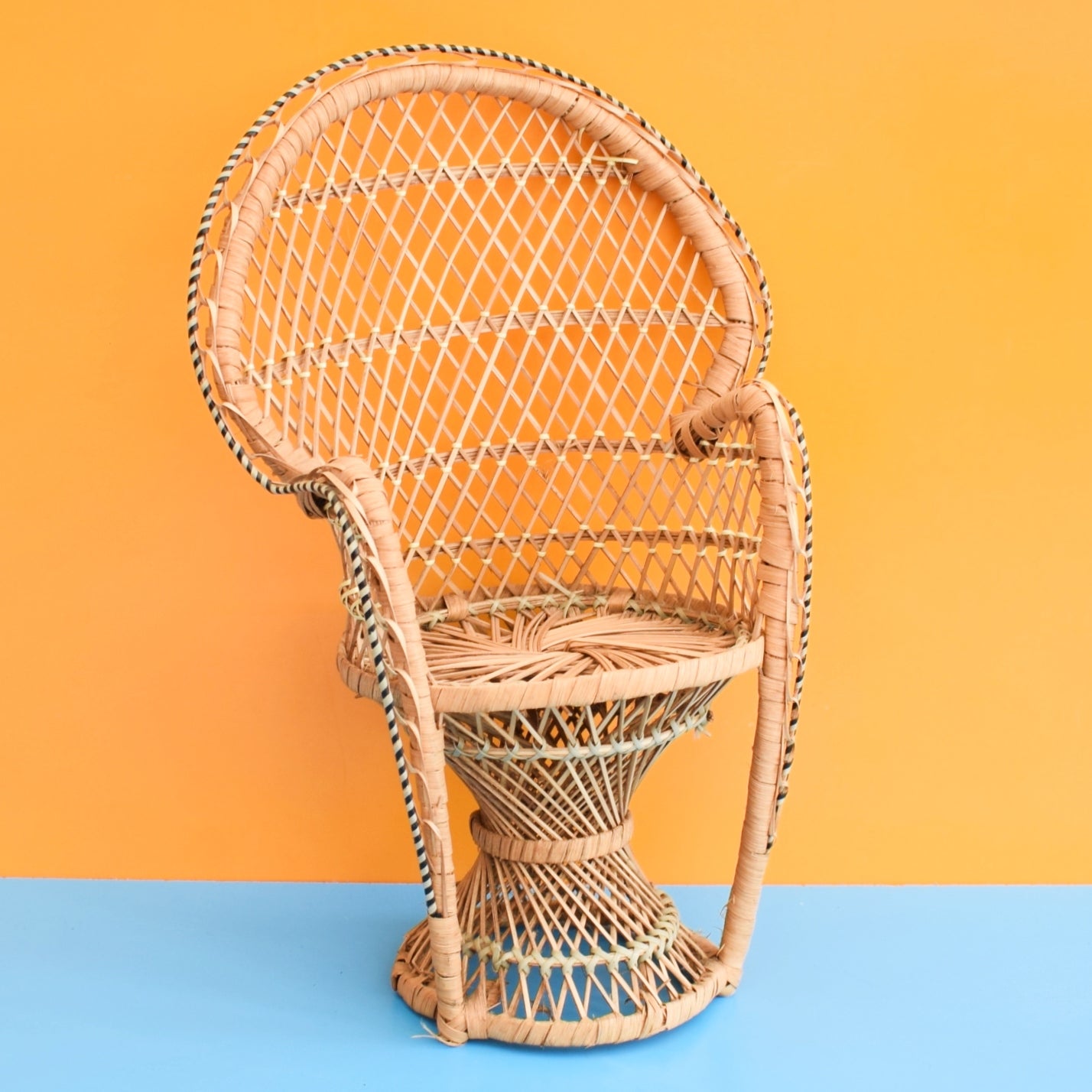 Vintage 1970s Mini Wicker Peacock Chair / Plant Stand