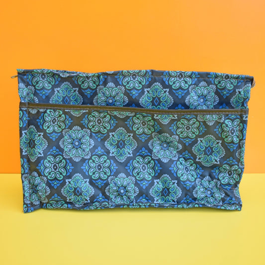 Vintage 1970s Vinyl Wash Bag / Soap Dish