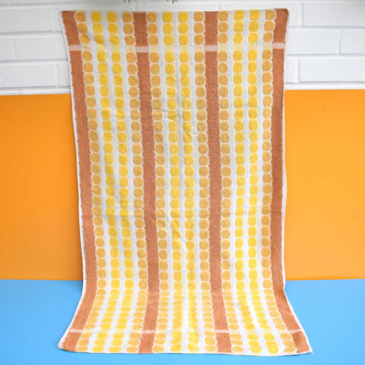 Vintage 1960s Cotton Bath Towel - Spots - Yellow