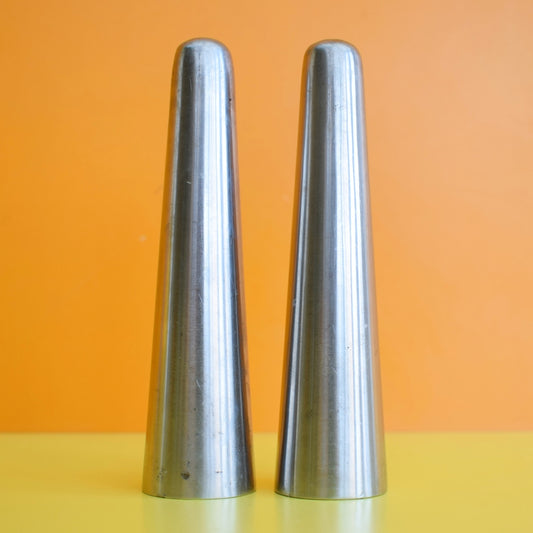 Vintage 1960s Salt & Pepper - Old Hall by Vintage