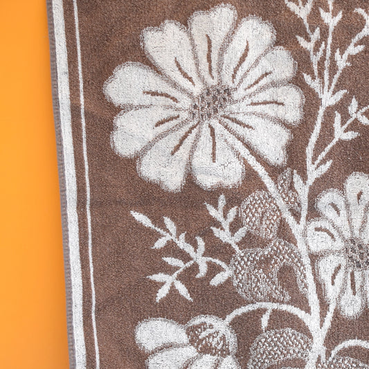 Vintage 1960s Cotton Bath Towel - Flower Power - Brown by Pineapple Retro