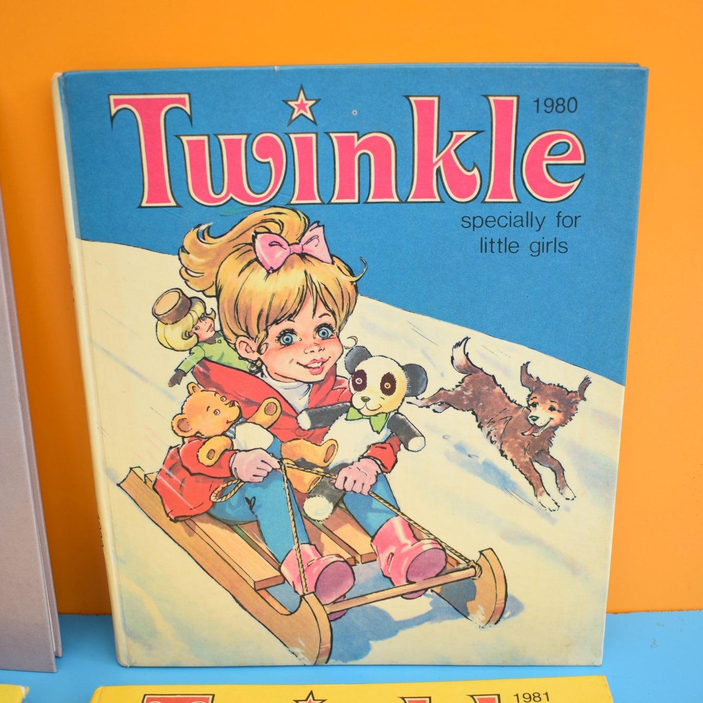 Vintage 1970/ 1980s Annuals- Twinkle