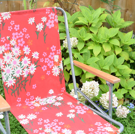 Vintage 1960s Folding Garden Chair - Flower Power - Pink