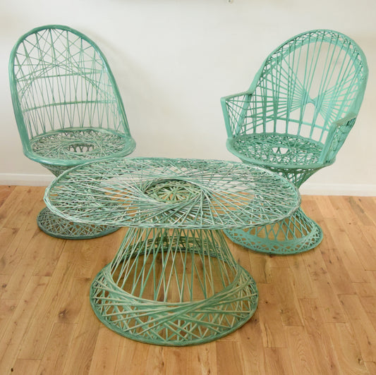 Vintage Fibreglass Strand Chair & Side Table - Russell Woodard - Pale Green